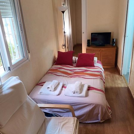 Apartamentos Vialia Sol Y Playa Malaga Ngoại thất bức ảnh