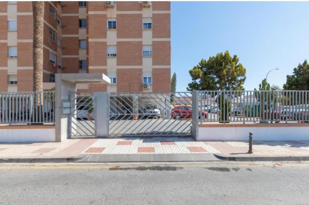 Apartamentos Vialia Sol Y Playa Malaga Ngoại thất bức ảnh